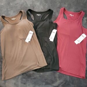 32 Degrees Women's Activewear Tank Top Set
